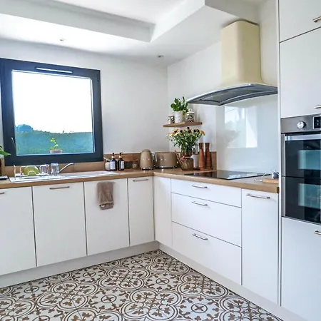 Holiday home Demeure De Charme Yourhosthelper *